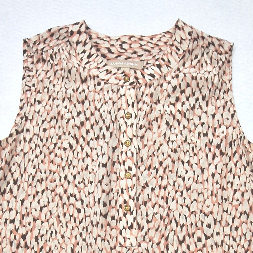Banana Republic Blouse Womens XS Pink Silk Abstract Animal Print Shell